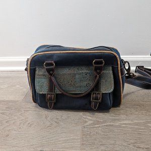 A Corticeira Portuguese Cork Purse